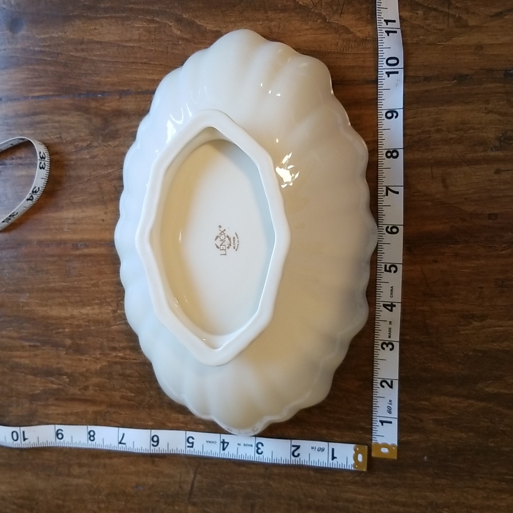 Lenox Gold Trim Dish / Bowl - Picture 7 of 9